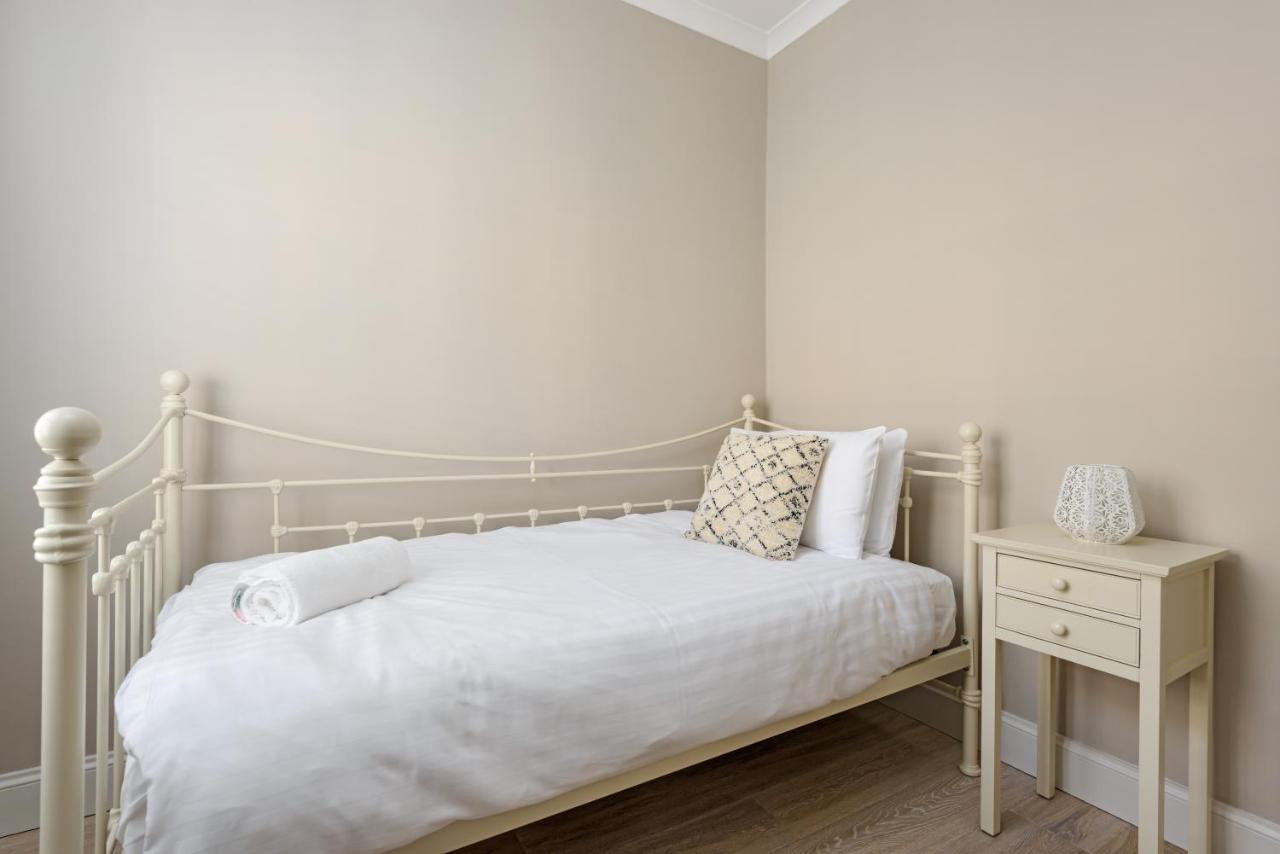 The Rose Street Apartment Edinburgh Dış mekan fotoğraf