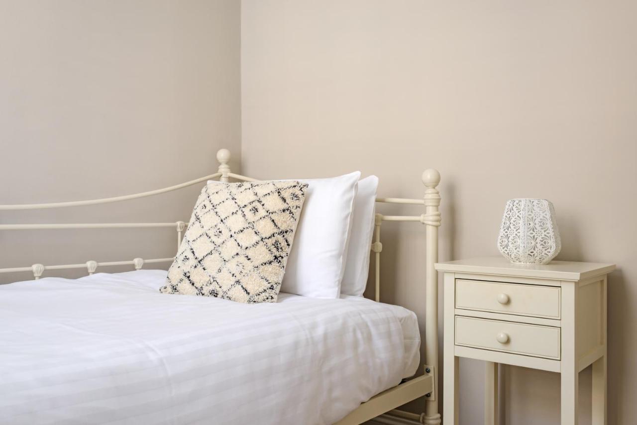 The Rose Street Apartment Edinburgh Dış mekan fotoğraf
